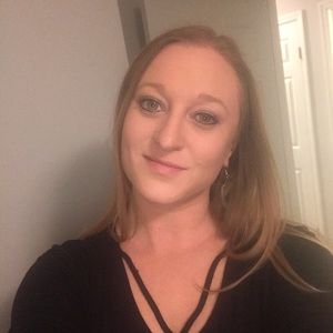 Meet your Posher, Kelley